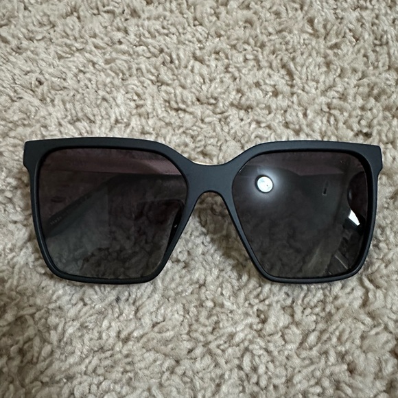 Quay Australia - Picture 2 of 5